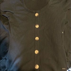 hollister button tee shirt!!!